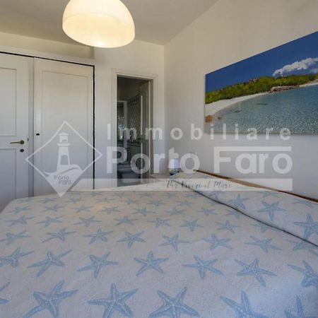 2 Pineta - Ampio Quadrilocale Sulla Spiaggia Di Porto Faro パラーウ エクステリア 写真